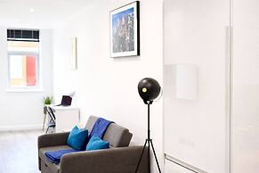 Work-friendly 1-bed Leicester