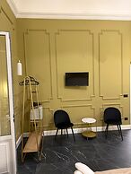 Four Rooms Luxury Suite