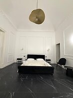 Four Rooms Luxury Suite