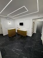 Four Rooms Luxury Suite