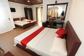 pavona lake hotel