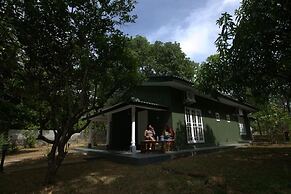 pavona lake hotel
