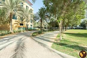 Vogue | Jeewar By Badr JVC near Circle Mall