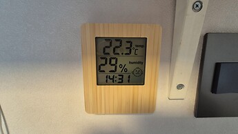 J2 US
