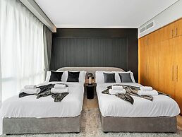 Grand JBR PentHouse Style