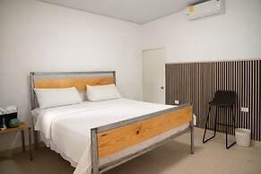 amalfi surf lodge