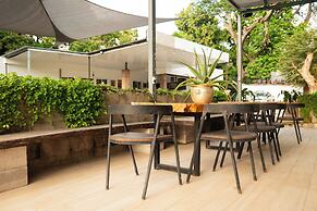 amalfi surf lodge