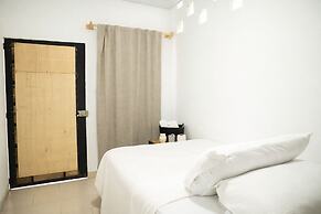 amalfi surf lodge