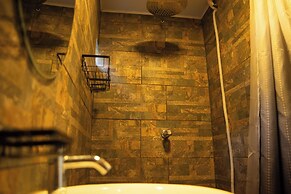 amalfi surf lodge