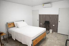 amalfi surf lodge