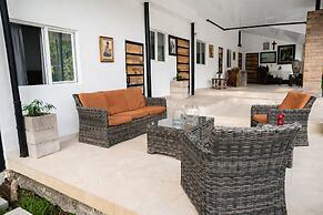 amalfi surf lodge