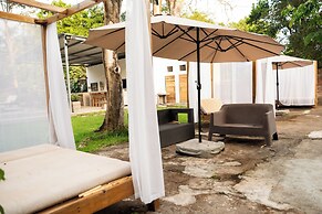 amalfi surf lodge