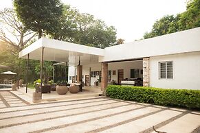 amalfi surf lodge