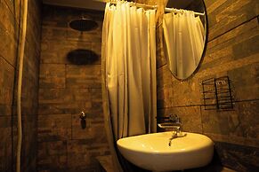 amalfi surf lodge