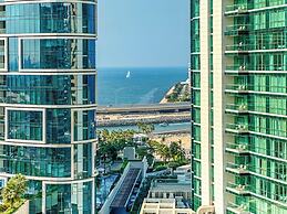 Opulent Flat with Beach & Canal View