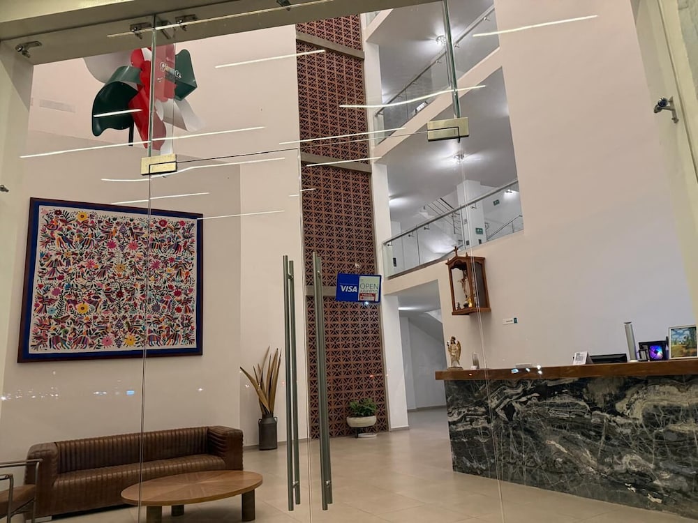 Los Angeles Hotel