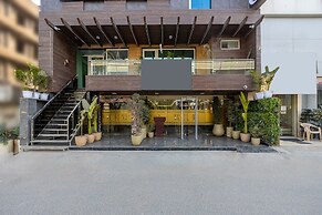 Fabhotel Lee Way