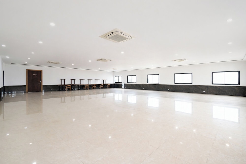 Fabhotel Welkin
