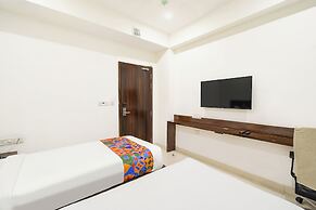 Fabhotel Welkin