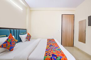 Fabhotel Glass Castle