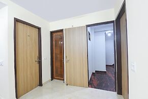 Fabhotel Glass Castle