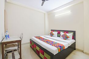 Fabhotel Glass Castle