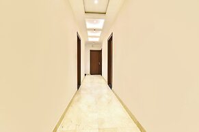 Fabhotel Golden Sapphire