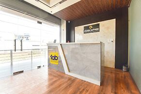 Fabhotel Golden Sapphire
