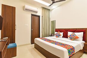 Fabhotel Golden Sapphire