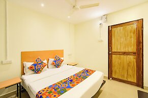 Fabhotel Vedhanshi