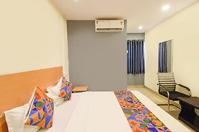 Fabhotel Vedhanshi