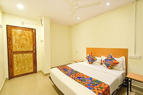Fabhotel Vedhanshi