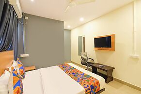 Fabhotel Vedhanshi