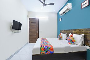 FabHotel Royal Hotel Galleria