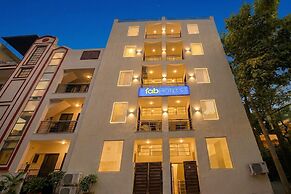 FabHotel Royal Hotel Galleria