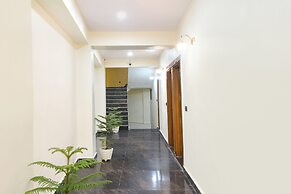Fabhotel Four Season