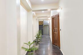 Fabhotel Four Season