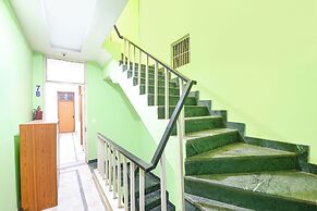 Fabhotel Grand