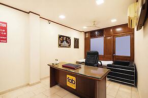 Fabhotel Grand