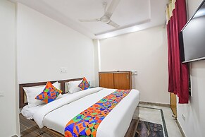 Fabhotel Grand
