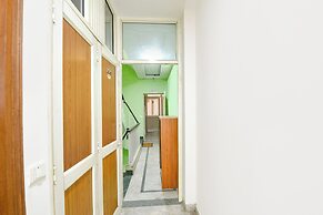 Fabhotel Grand