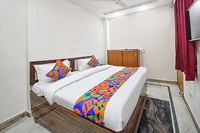 Fabhotel Grand