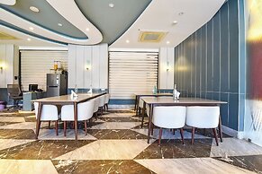 Fabhotel Elite Park Inn