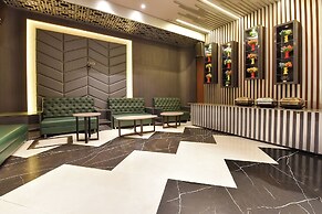 Fabhotel Elite Park Inn