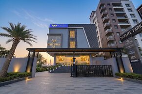 Fabhotel Elite Park Inn