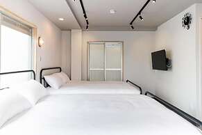 Sunshine Inn 456