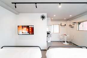 Sunshine Inn 456