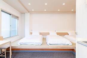 Sunshine Inn 456