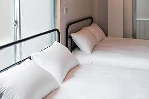 Sunshine Inn 456