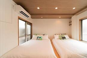 Sunshine Inn 456